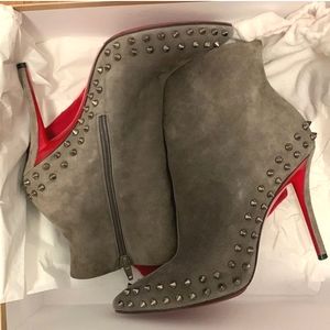 Christian 🍃🌺🍃Louboutin Willetta Boots